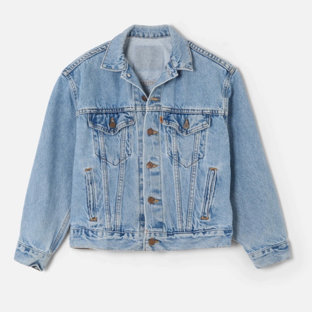 Re/Done Oversized Trucker Jacket In Light Wash Denim Size 26 Sample